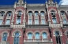 НБУ пригрозил банкам санкциями за отказ продавать доллары