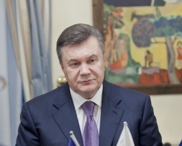 Янукович подписал закон об обязательной продаже части валютной выручки