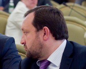 Арбузов заверил, что безнадежных кредитов стало на 20 миллиардов гривен меньше