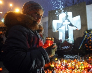 Более 45 тысяч украинцев присоединились к мероприятиям по почтению памяти жерт Голодомора