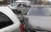 Из-за невнимательности водителя в Киеве разбились 3 автомобиля