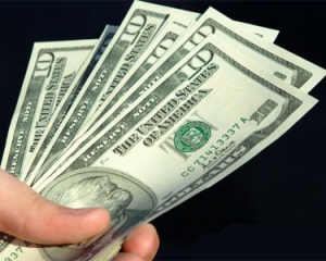 В Минэкономики предлагают Азарову планировать на 2013 год курс 8,5 грн / долл