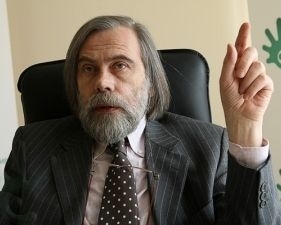 "Выглядит фантастически" - эксперт о подписании соглашения с неизвестным мужчиной