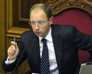 Оппозиции все равно, кто станет премьер-министром - Яценюк