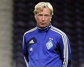 "Даже "Барселона" не позволит себе играть в Лиге чемпионов тренировочный матч" - Михайличенко