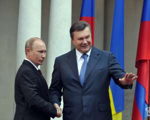 Путин один на один поговорил с Януковичем и Назарбаевым