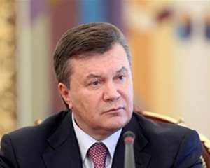 Україна повинна приєднатися до деяких положень Митного союзу - Янукович