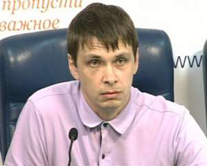 Азаров будет премьером полгода - эксперт