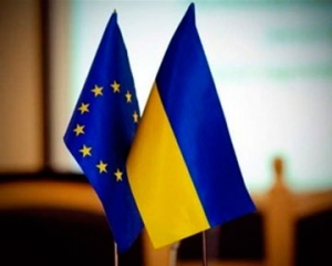 ЕС до сих пор желает установить с Украиной безвизовый режим