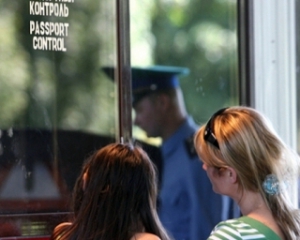 Громадян СНД змусять в&#039;їжджати у Росію за закордонними паспортами