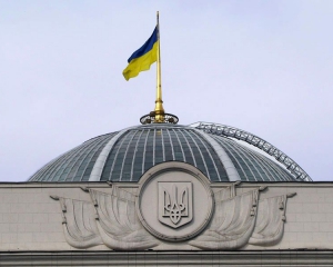 Янукович проігнорував перше засідання нового парламенту