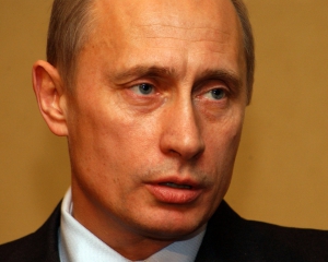 Путін пускатиме в Росію тільки за закордонними паспортами
