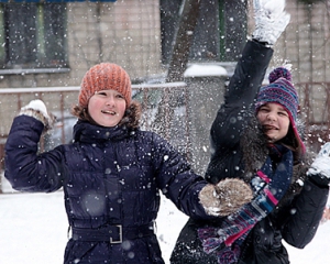 Школярам Тернополя через негоду оголосили вимушені канікули на 17-18 грудня