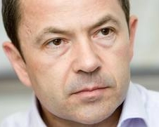 "Регіонали" обіцяють взагалі заборонити виступати з трибуни Ради, якщо їм не дозволять говорити російською
