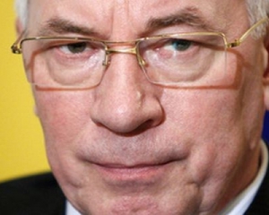 Через негоду прем'єр створив оперативний штаб і закликав українців пересісти у громадський транспорт