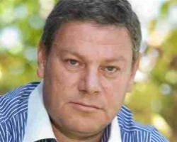 Депутат-самовыдвиженец: "Я знаю украинский, но говорить буду принципиально на русском - этого хочет мой избиратель"