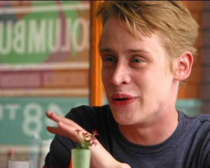 Американська преса пише про спробу самогубства Макколея Калкіна