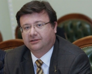 "Надо писать на заборе, что он предатель, подлец" - оппозиция придумала наказание для "тушек"