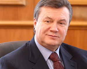 Янукович пообіцяв, що скоро назве главу НБУ