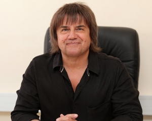 "Пріоритетом уряду найближчим часом буде фіскальний тиск на все, що дихає" - політолог
