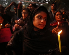 Зґвалтована індійська студентка померла в лікарні Сінгапуру