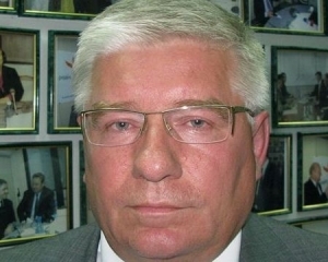 Чечетов: Вышиванку не ношу, но отдыхаю в Украине, а не на Мальдивах