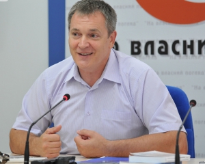 Колесниченко считает идиотами инициаторов &quot;языкового&quot; теста для чиновников 