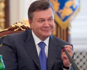 &quot;Семья&quot; Януковича захватывает контроль над нефтегазовым сегментом - СМИ
