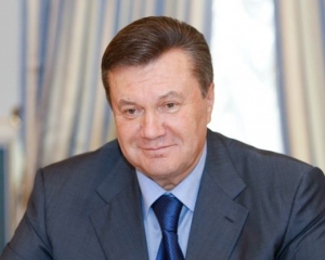 Янукович отправил Кабмин искать деньги у частных партнеров
