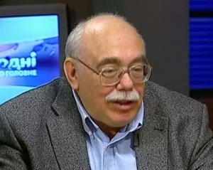 Влада Януковича вибиватиме гроші за прикладом Сталіна — експерт