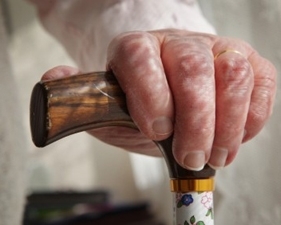 На Ивано-Франковщине покончила жизнь самоубийством 90-летняя пенсионерка