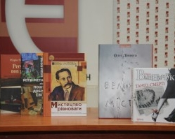 Перші місця у книжковому рейтингу "ЛітАкцент року – 2012" посіли Олег Лишега та Віра Агеєва
