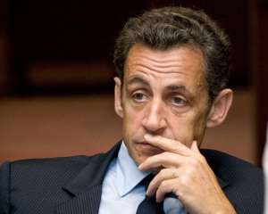 Саркози эмигрирует в Британию из-за высоких налогов - иностранные СМИ