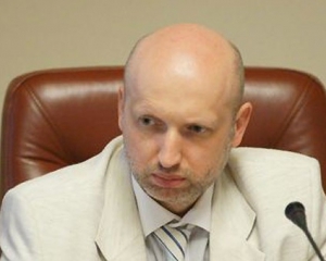 Рибак ховається від опозиції, щоб не оголошувати позачергову сесію - Турчинов