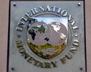 Власть пойдет только на определенные уступки ради денег МВФ - аналитик