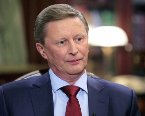 Янукович наградил орденом руководителя администрации Путина
