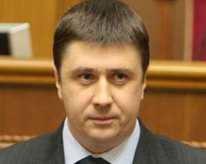 Часть киевских депутатов от оппозиции поддерживает Порошенко - нардеп