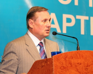 Введением сенсорной кнопки оппозиция хочет легитимизировать незаконные действия Яценюка - "регионал"