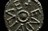 В Англии обнаружена редкая серебряная монета 9 века