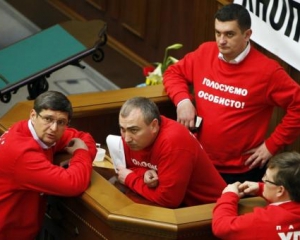 Депутаты Кличко готовы драться с &quot;регионалами&quot;