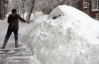 Под снегом американцы не могут найти своих автомобилей