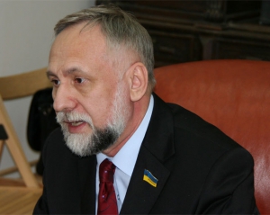 Кармазин напомнил Балоге, что он тоже приводил к власти "пресловутого гаранта"