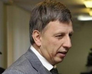 В оппозиции началась президентская кампания и они не могут определиться - кто главнее" - "регионал" о блокировании ВР