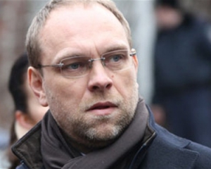 Власенко обвинил тюремщиков во лжи: Тимошенко не отказывалась участвовать в допросе свидетеля