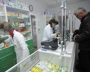 Держава запевняє, що ліцензування імпортних ліків - це формальність