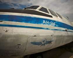 На місці аварії літака у Донецьку вже знайшли тіла чотирьох людей 