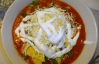 В мексиканский тако-суп добавляют кукурузные чипсы