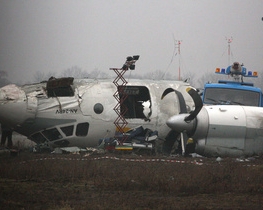 Літак у Донецьку міг упасти через терористів