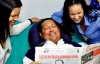 Влада Венесуели показала фото усміхненого Чавеса