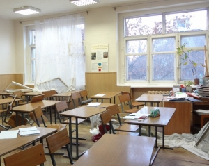 Метеорит в Челябинске: учительница спасла 40 детей, спрятав их под партами